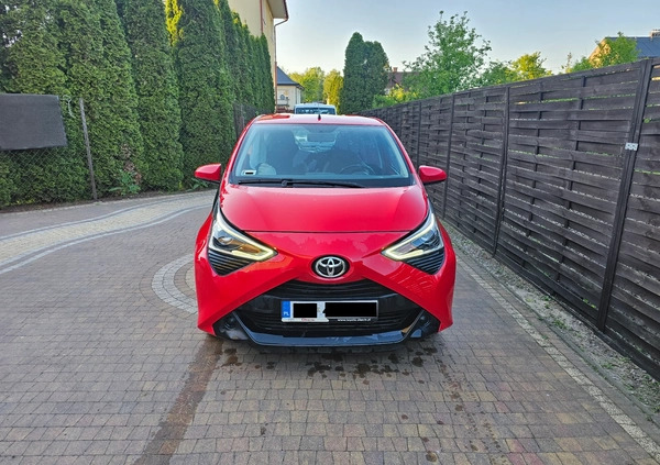 Toyota Aygo cena 25900 przebieg: 22930, rok produkcji 2021 z Tłuszcz małe 37